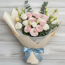 Букет цветов из:  Лизиантусы #REPLACE_PRED# Веселоярске