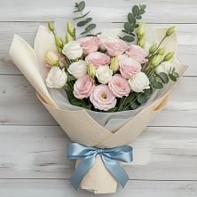 Букет цветов из:  Лизиантусы в Веселоярске