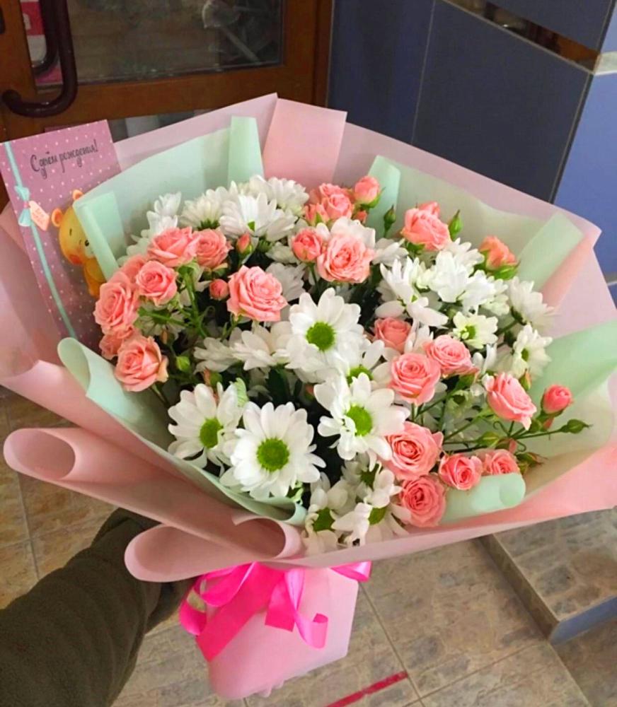 Букет цветов из: Розы и Хризантемы в Веселоярске