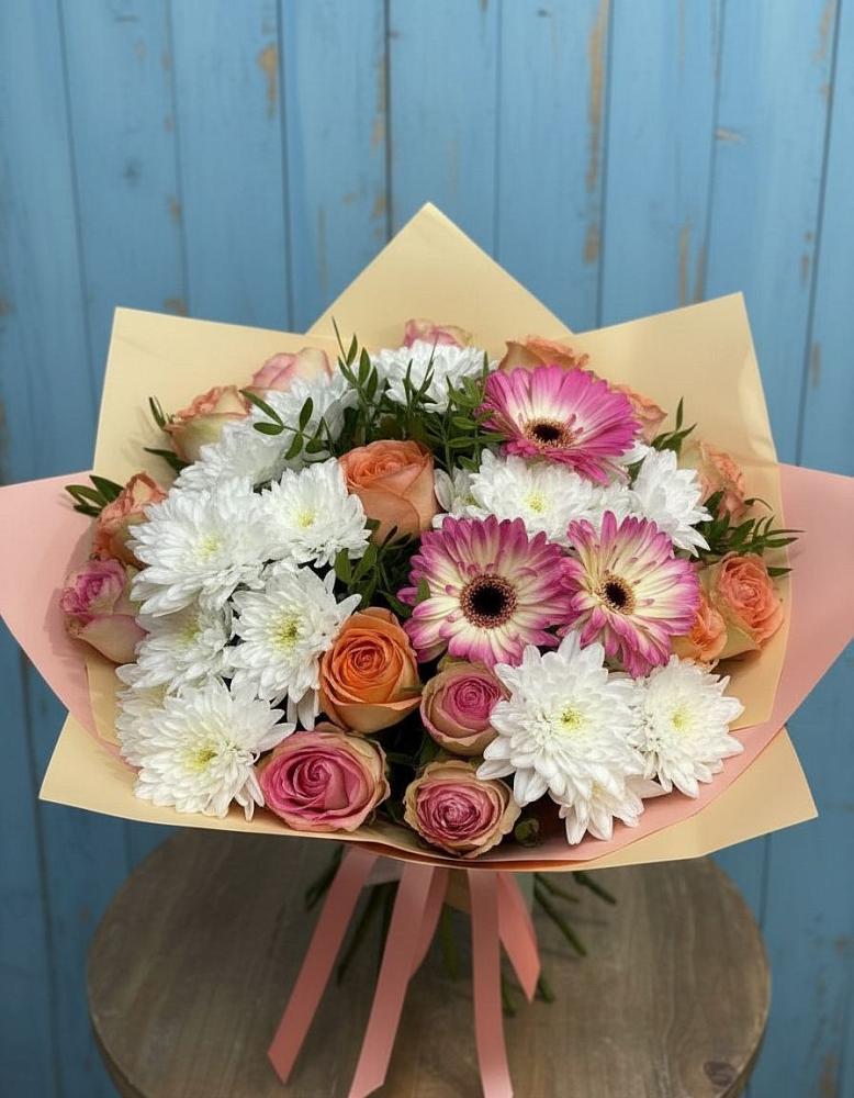 Букет цветов из: Розы, Герберы и Хризантемы в Веселоярске