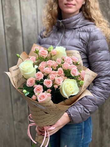 Букет цветов из: Розы в Веселоярске