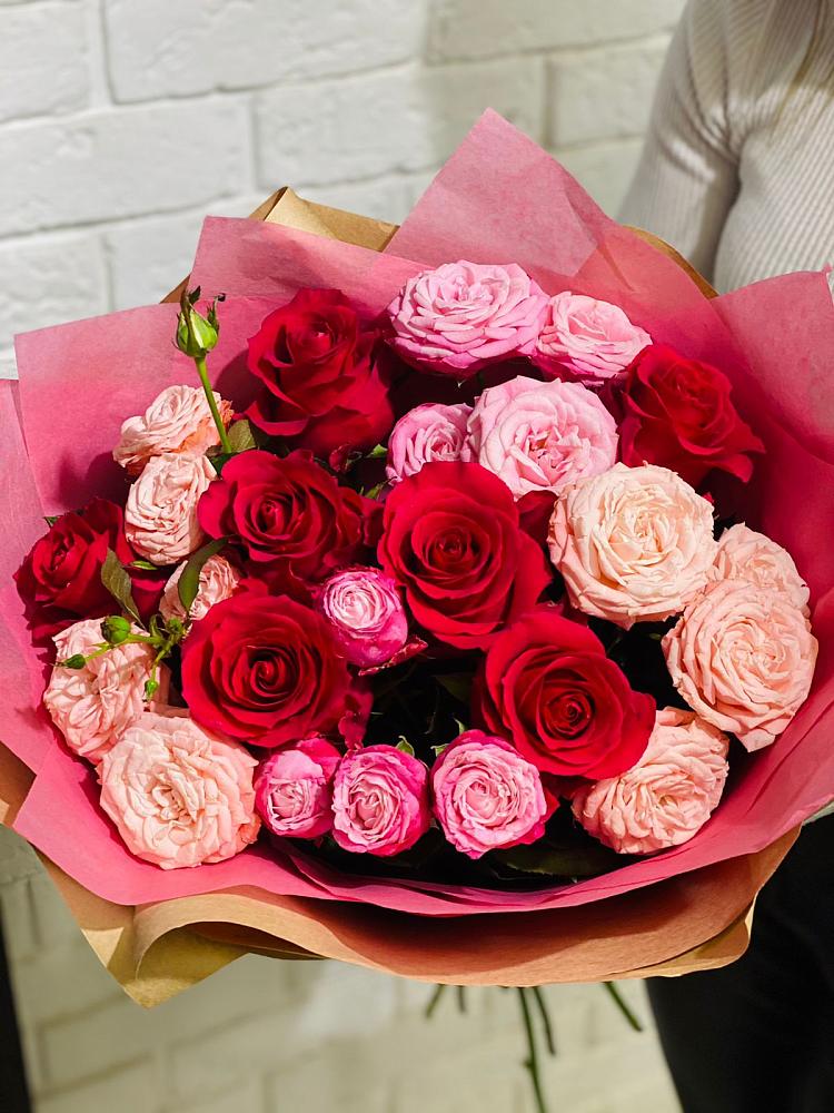 Букет цветов из: Розы в Веселоярске