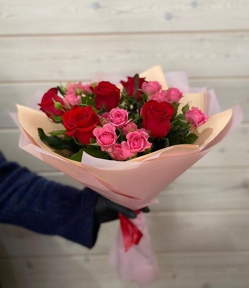 Букет цветов из: Розы в Веселоярске